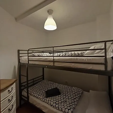 Serraneu Con Parking Y Wifi By Surynieve